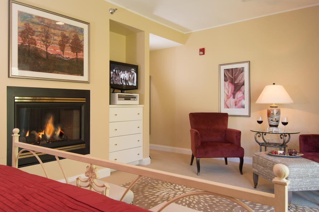 Stone Hill Inn Stowe Fork Экстерьер фото